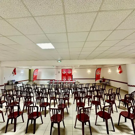 De La Tour Saint Etienne Sud Hotel 2*
